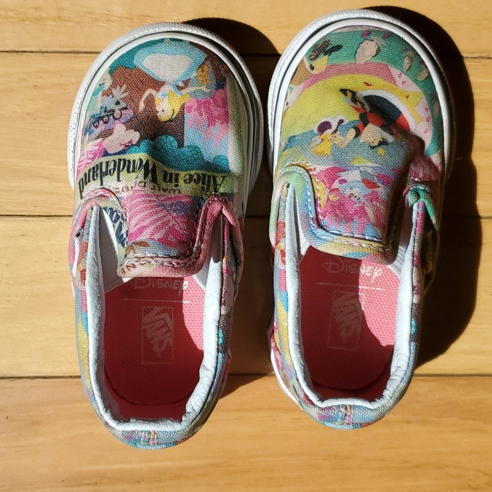Alice in Wonderland vans